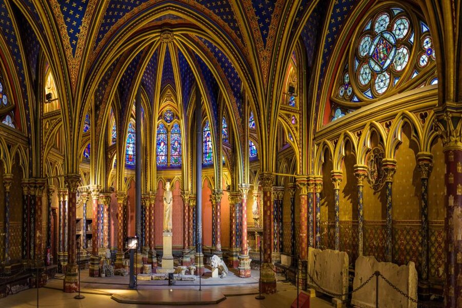 Paris Old Town Highlights Guided Walking Tour - Key highlights worth planning around