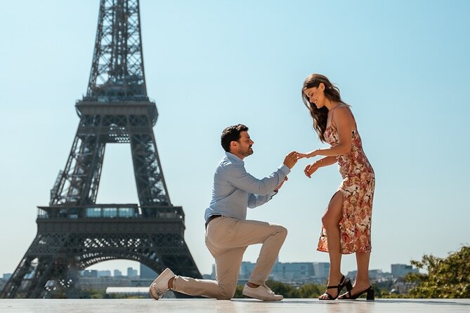 Paris One-Hour Private Photo Shoot - When Your Route Includes Multiple Icons in One Session