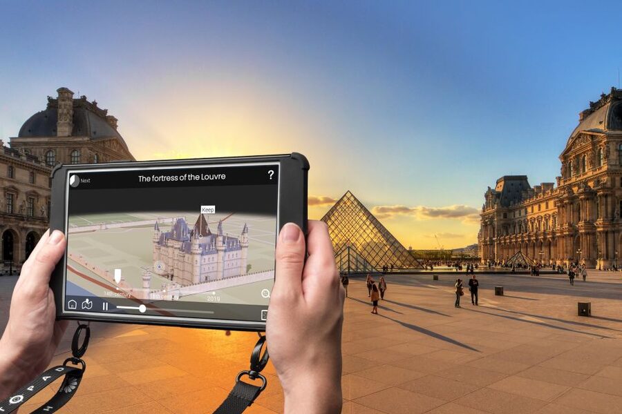 Paris: Openair Double Decker Bus Audio-Guided City Tour - Audio app and multi-language narration: the real value you should not skip