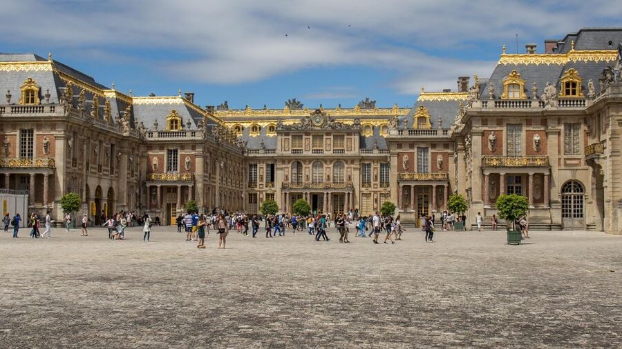 Paris: Palace of Versailles Ticket with Private Transfer - Private Paris to Versailles Transfer That Makes Time Disappear Less