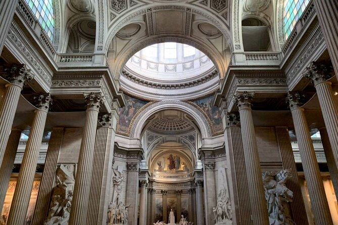 Paris Pantheon Entrance Ticket & Seine River Cruise - The Seine cruise from Eiffel Tower: where the city feels easiest