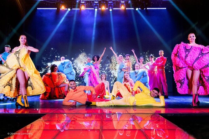 Paris Paradis Latin Cabaret Show with Champagne - Your champagne experience: what to expect from the drink included
