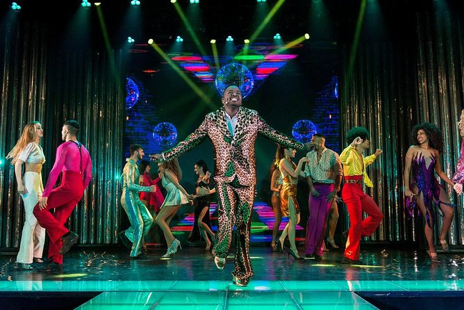 Paris Paradis Latin Cabaret Show with Champagne - Seating reality at Paradis Latin: view can vary, so choose with your eyes open