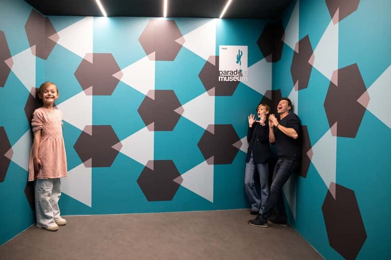Paris: Paradox Museum Entrance Tickets - Your 84 minutes in the maze, plus what the ticket really buys