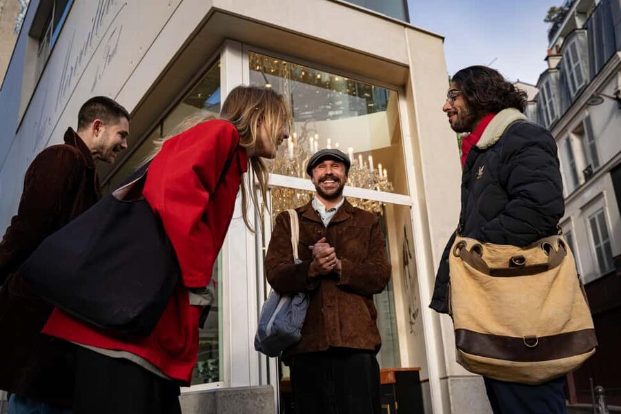 Paris : Pastries and Tragedies, The sweet tour of Montmartre - Le Bateau-Lavoir: an artistic stop with real emotional weight