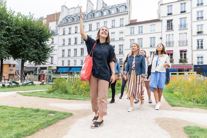 Paris Pastry Tour - Croissants, Macarons & Iconic French Desserts - Stop 6: PLAQ Chocolat bean-to-bar tasting, and how to taste it