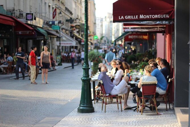 Paris Pastry Tour - Croissants, Macarons & Iconic French Desserts - Where to meet, how long it takes, and what the walking feels like