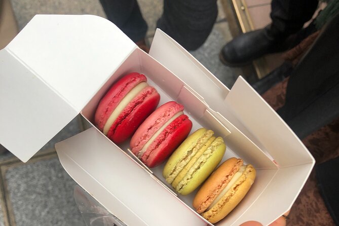 Paris Pastry tour in le Marais - What you’ll taste: six sweet tastings on the move