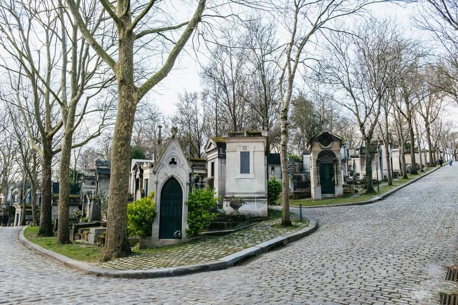 Paris: Pere Lachaise Cemetery Guided Tour - FAQ