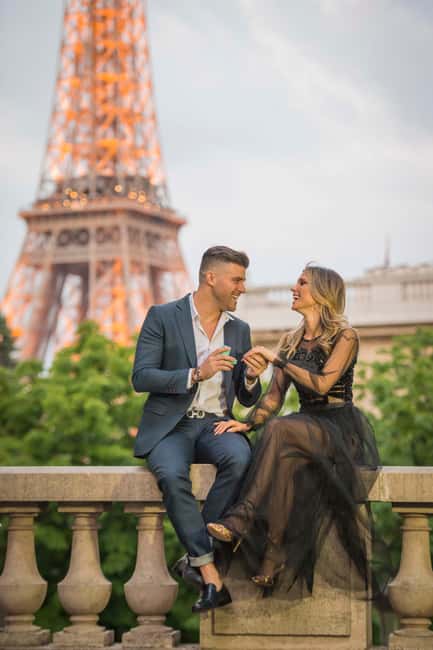 Paris Photo Experience - Ton’s communication style, and why it helps on camera