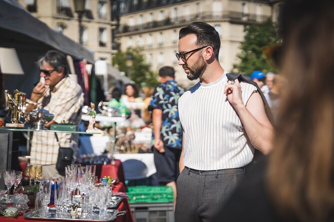 Paris Photo Session: Be the Star of Your Own Movie - Light and Timing, the Secret Sauce Behind Great Paris Photos