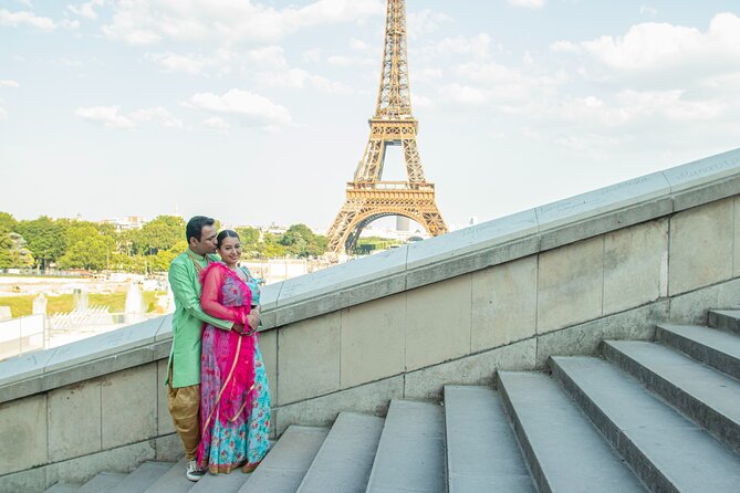 Paris Photo Shoot Session – Eiffel Tower Photographer - Popular Eiffel Tower frames, plus other Paris backdrops