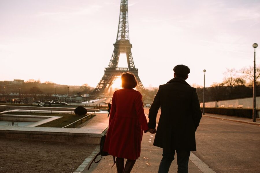 Paris: Photo Shoot with a Private Travel Photographer - How your photographer makes you look natural (even if you hate posing)