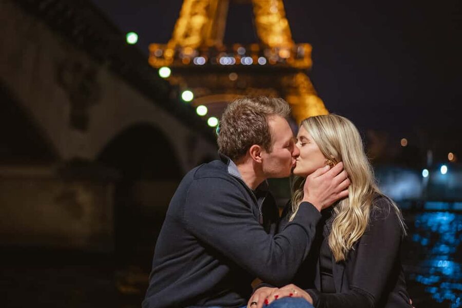 Paris photographer 1h near the Eiffel Tower or in Paris - Making the most of your one hour, without overplanning
