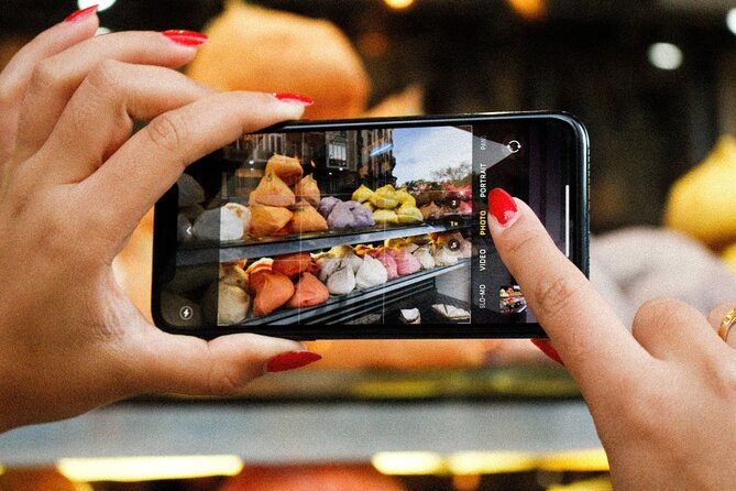 Paris Photography Tour - Self Guided Tour of Paris' Top Instagram Spots - Offline audio and GPS directions, how to make it painless