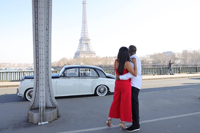Paris Picturesque Romanic Luxury Vintage Rolls Royce Tour - The 2-Hour Flow: Pickup, Driving, Photo Pauses, and Small Detours
