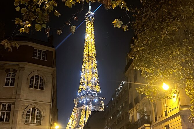 Paris Pink Tour by Night with Champagne - Champagne rules and what to request if you want more