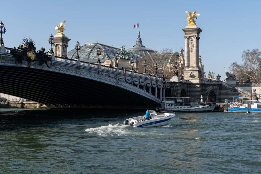 Paris: Private Boat Cruise on Seine River - Comfort on Board: Seating, No-Toilet Reality, and a Few Smart Tips