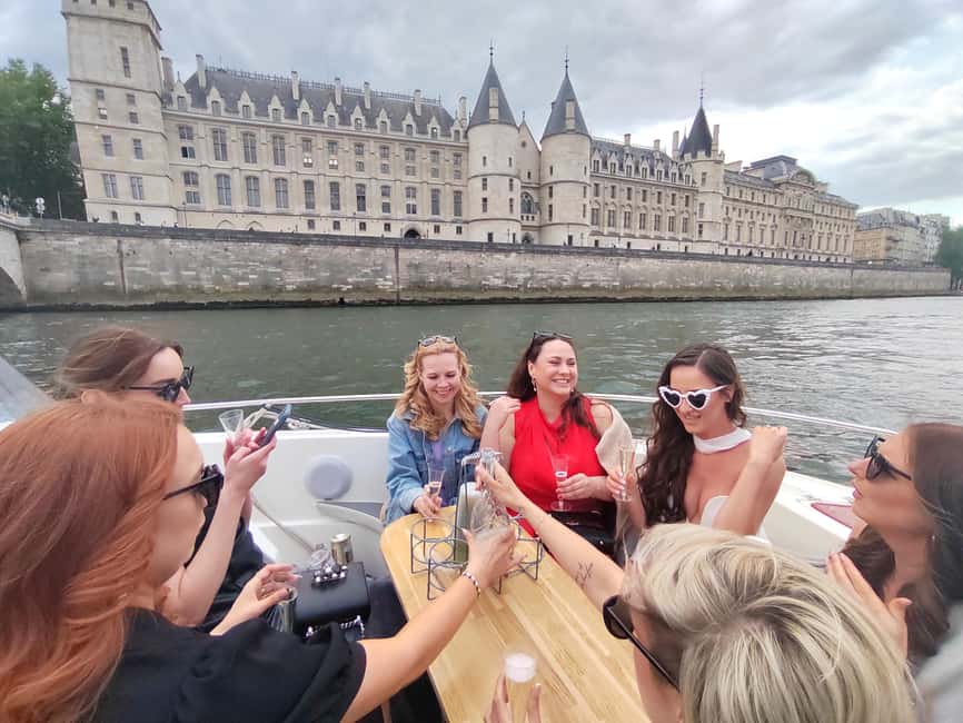 Paris Private Boat Seine River with Captain Guide - Pont Alexandre III and the museum stretch that you can actually follow