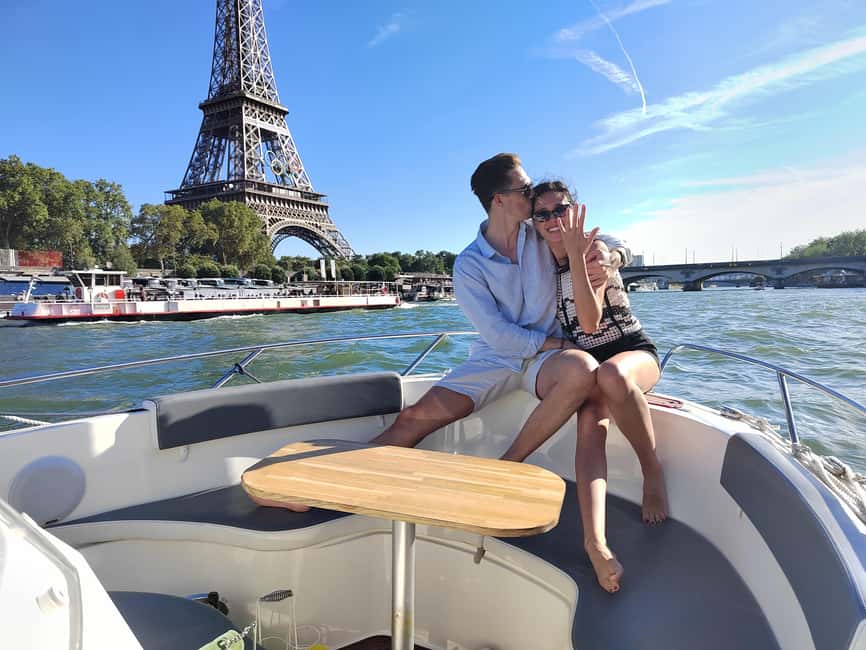 Paris Private Boat Seine River with Captain Guide - Comfort on board: seating, table space, and what you should bring
