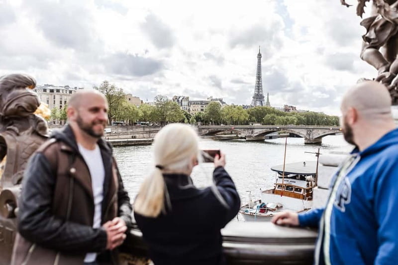 Paris: Private Custom Highlights and Gems Tour with a Local - FAQ