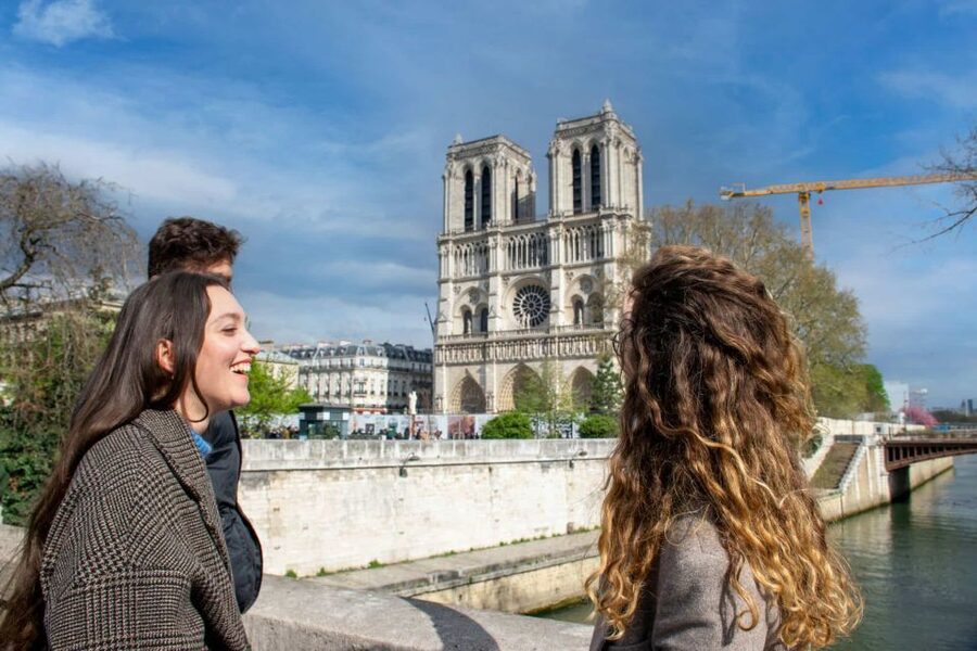 Paris Private Custom Tour: Half-Day with a Local Guide - Practical tips to make the half-day feel effortless