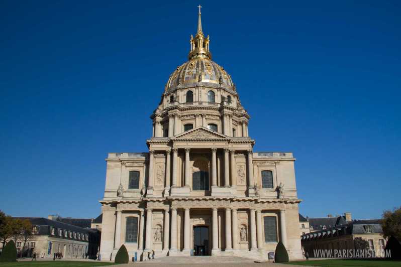Paris: Private Customizable City Tour in Spanish - Private Spanish pacing in the heart of Paris