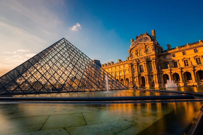 Paris Private Day Tour including Louvre Masterpieces Private Tour - Hotel pickup and a luxury minivan ride across the city