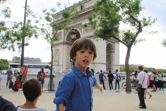 Paris Private Day Tour & Seine Cruise for Kids and Families - Right Bank sights: crossing a 400-year-old bridge to the Royal district