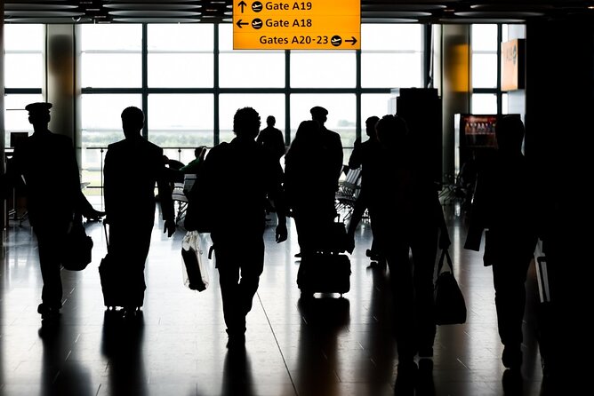 Paris Private Departure Transfer Hotel to CDG or ORLY Airports - Who This Transfer Suits Best
