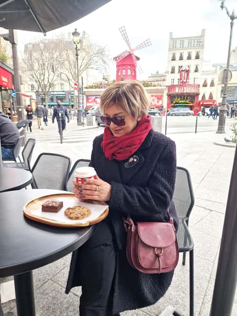 Paris: Private Fashion Tour (Chanel, Dior, Sex & the City) - Where you start on Avenue Montaigne, and why this route works