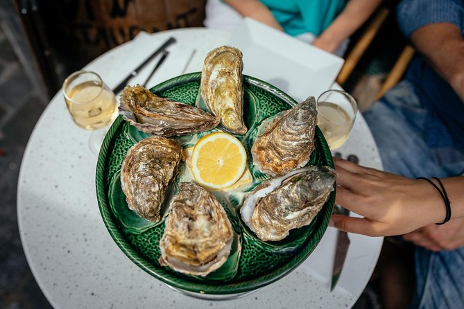 Paris Private Food Tour with 6 or 10 Tastings - The Guide Makes the Difference: Thomas, Alexis, Paul, Alpha, and More