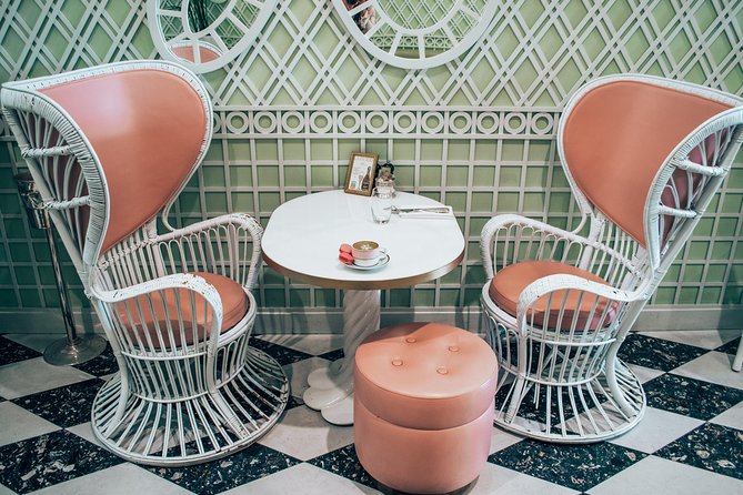 Paris Private Food Tour with your Friendly Local Guides - Ile Saint-Louis and Rue Saint-Louis-en-l’Ile: Quieter Paris, Better Photos