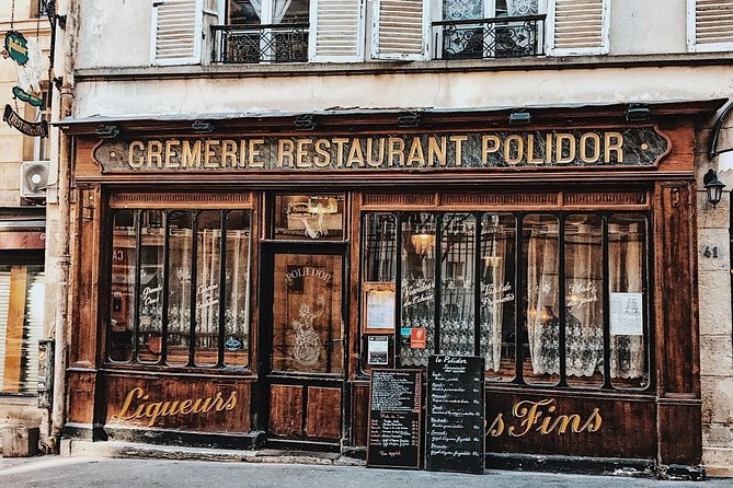 Paris Private Food Tour with your Friendly Local Guides - Le Marais and the Jewish Quarter: Street Life Meets Cultural Context