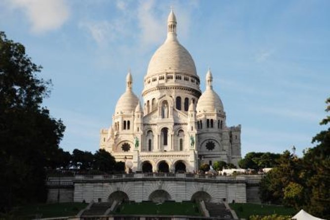Paris Private Guided Tour in a Vintage Car with Driver - Key things I’d circle before you book