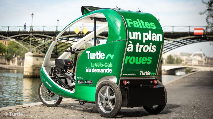 Paris: Private guided tour in Rickshaw bike - Gustave Eiffel - The route logic: 20+ landmarks without the walking tax