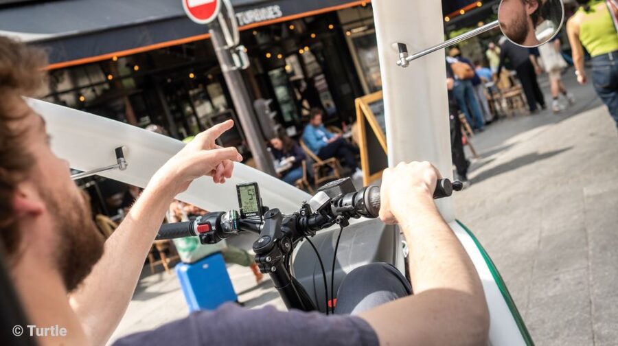 Paris : Private guided tour Rickshaw bike - Saint-Germain - Starting at Fontaine Saint-Michel: where the tour really begins