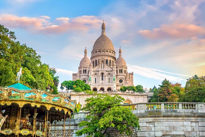 Paris Private Montmarte Tour : Sacre Coeur with Expert Guide - Abbesses: Church Details and a Unique Metro Gate