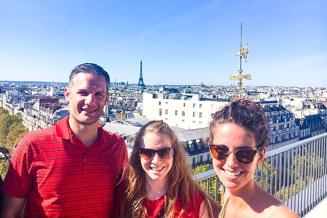 Paris Private & Personalized Half-Day Tour with a Local Guide - Moulin Rouge cabaret stop, only if you plan tickets