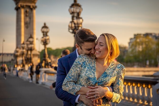 Paris Private Photoshoot Experience - Posing help that keeps kids, couples, and first-timers comfortable