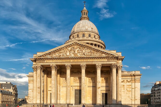 Paris Private Sightseeing Guided Tour by Electric Rickshaw - Who this tour suits best (and who might want something else)