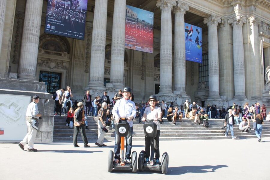 Paris: Private Sightseeing Segway Tour - Arc de Triomphe and Napoleon’s Commissioning Story