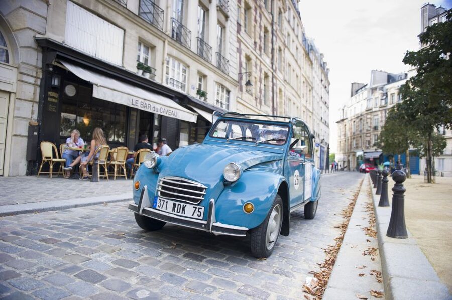 Paris: Private Sightseeing Tour in Citroën 2CV - Key highlights you actually feel during the ride
