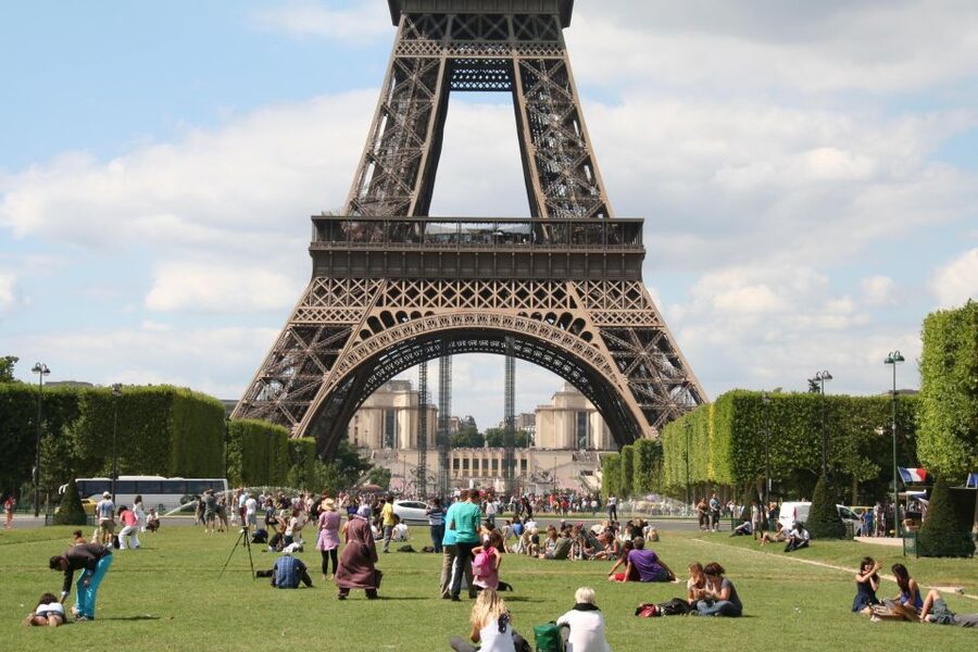 Paris: Private Tour with a Local Guide - Key things I think youll care about