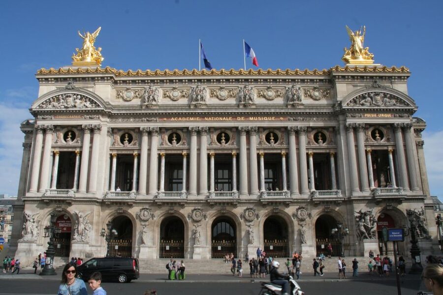 Paris: Private Tour with a Local Guide - Versailles, Menagerie du Jardin des Plantes, and Louis Vuitton Foundation: big add-ons if your time allows