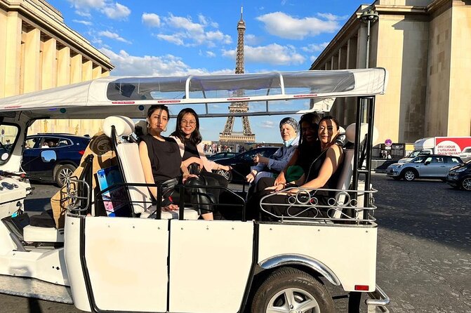 Paris Private Tour with Tuktukyourcity - Meeting at Hôtel de Crillon and getting around with a small private group
