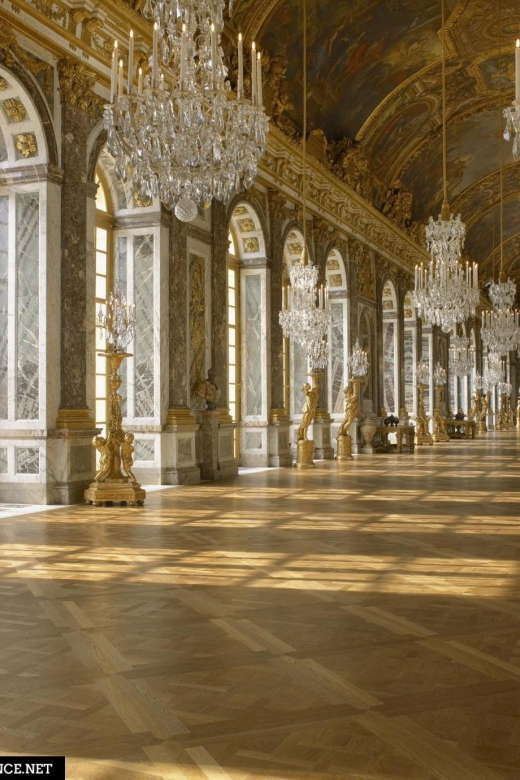 PARIS: Private transfer Château Versailles van 7 people 4H - The 4-hour schedule, with realistic timing for your day