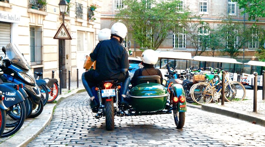 Paris: Private Vintage Sidecar Tour with Hotel Pickup - Price and value for two passengers at $305