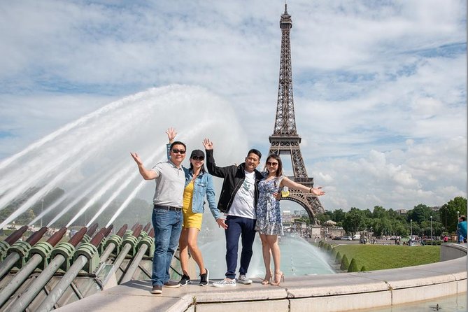 Paris Private Walking Tour with a Personal Photographer - Key highlights worth your time