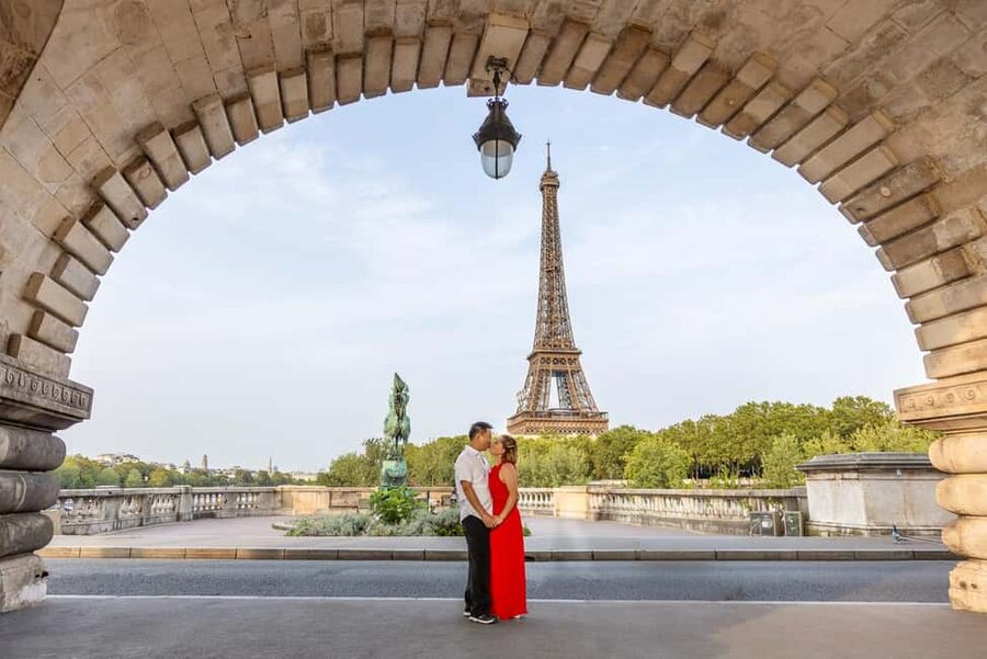 Paris: Professional Photoshoot - Fraser Vincent’s English Guidance (and the Comfort Factor)